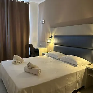 Hotel 20, Milano